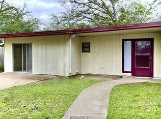 312 Ehlinger Dr APT D, Bryan, TX 77801