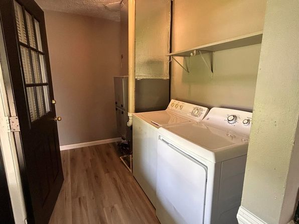 (undisclosed Address)