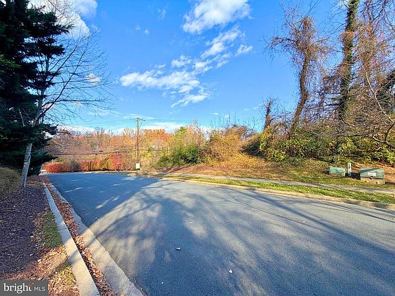 5th image of 6570 Fallwind Ln