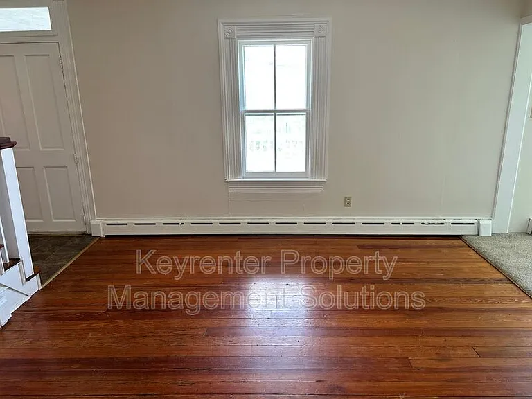 209 Tanner Ln — Photo 8