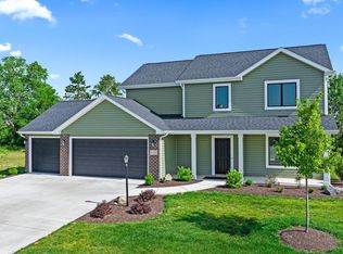 11132 Carob Thorn Trl, Roanoke, IN 46783