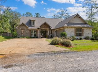 112 Laurelwood Trl, Mendenhall, MS 39114
