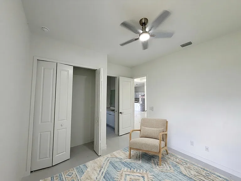 4226 NW 32nd Ln — Photo 28