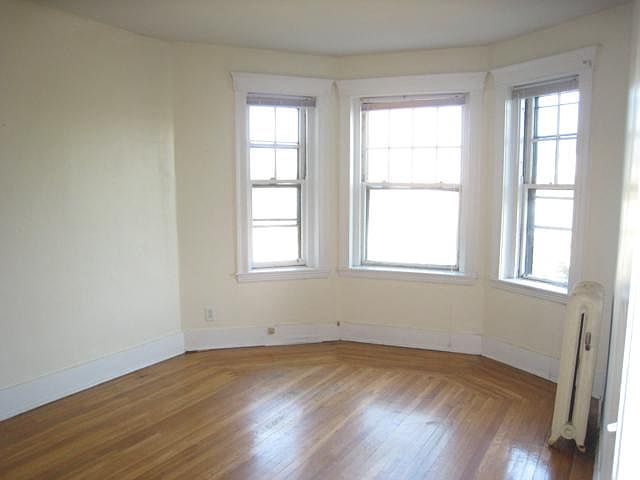 1st image of 1872 Commonwealth Ave #14D