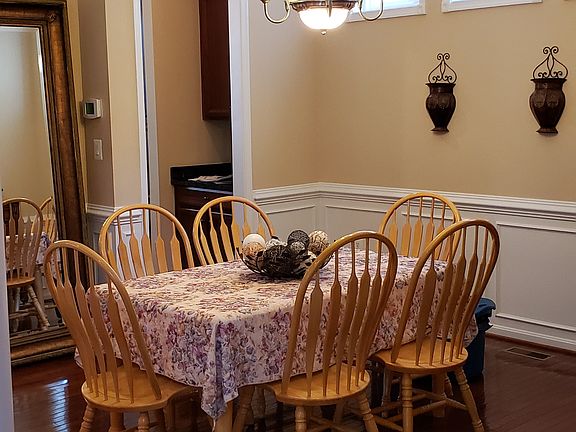3rd image of 2449 Cypress Green Ln