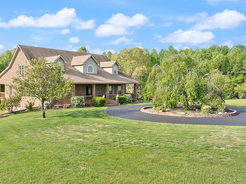 1st image of 556 Murphy Ln
