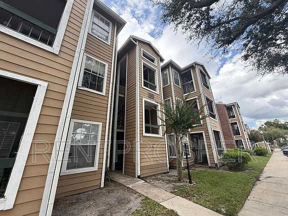 2nd image of 5501 Rosebriar Way APT B307