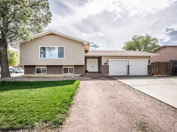 1 Colt Ct, Pueblo, CO 81008