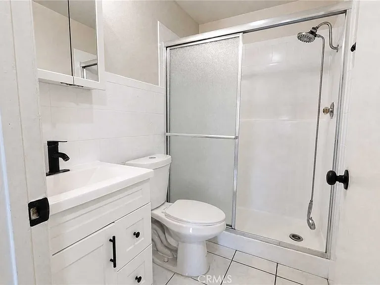 700 W 3rd St #B206 — Photo 5