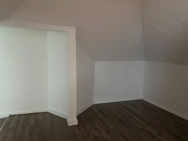 Unit Photo
