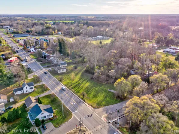 416/424 Goodrich St, Vassar, MI 48768