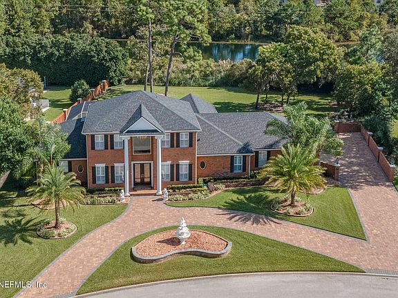 3rd image of 8135 WEKIVA Way