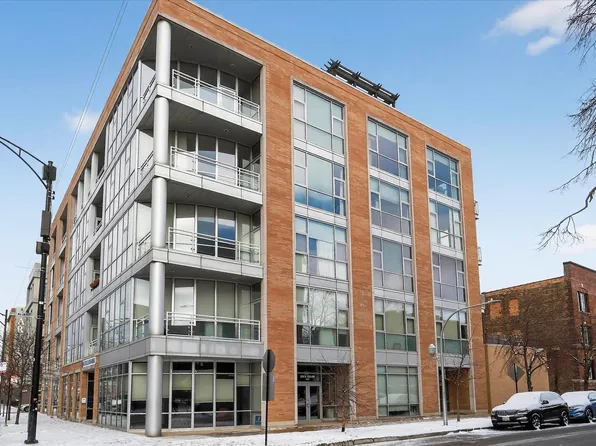 1550 W Cornelia Ave #401, Chicago, IL 60657