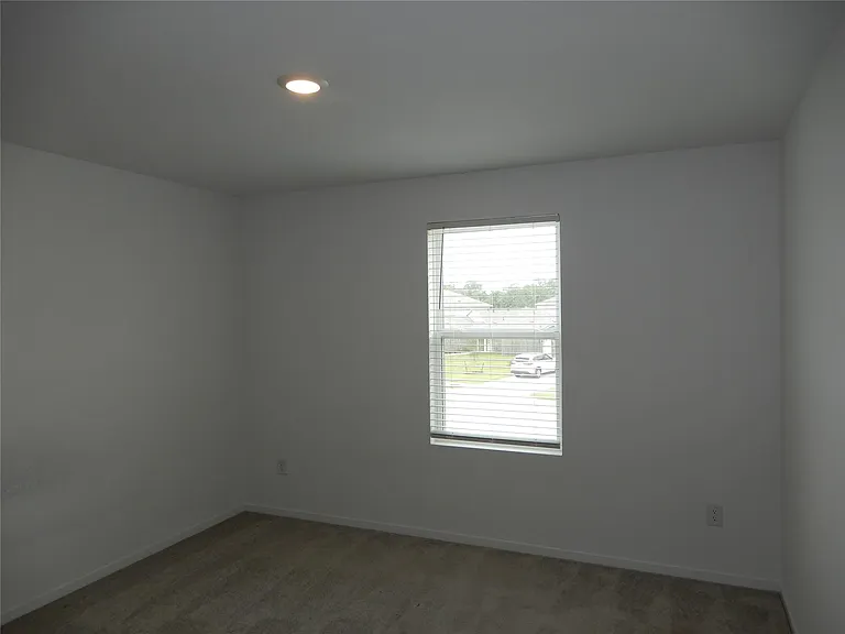 21102 Trivento Dr — Photo 12