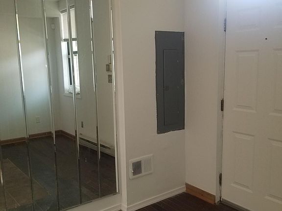 4th image of 1235 Pennsylvania Ave SE