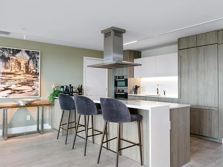 360 Ocean Dr #305S — Photo 19