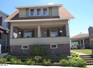 423 Walton Ave, Altoona, PA 16602