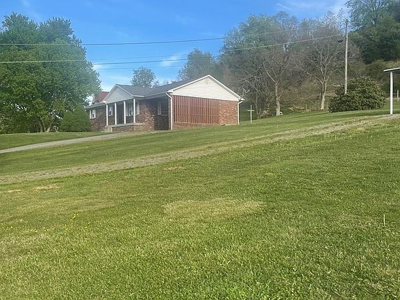 3rd image of 144 Harrison Rd