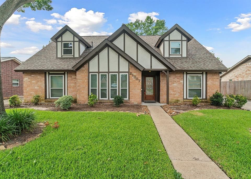 1st image of 21307 Park Bluff Drive