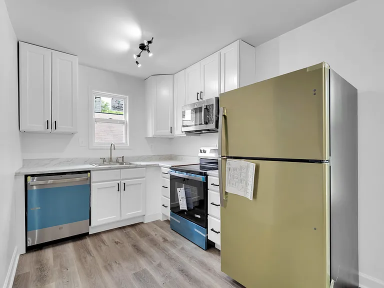158 Seay St — Photo 10
