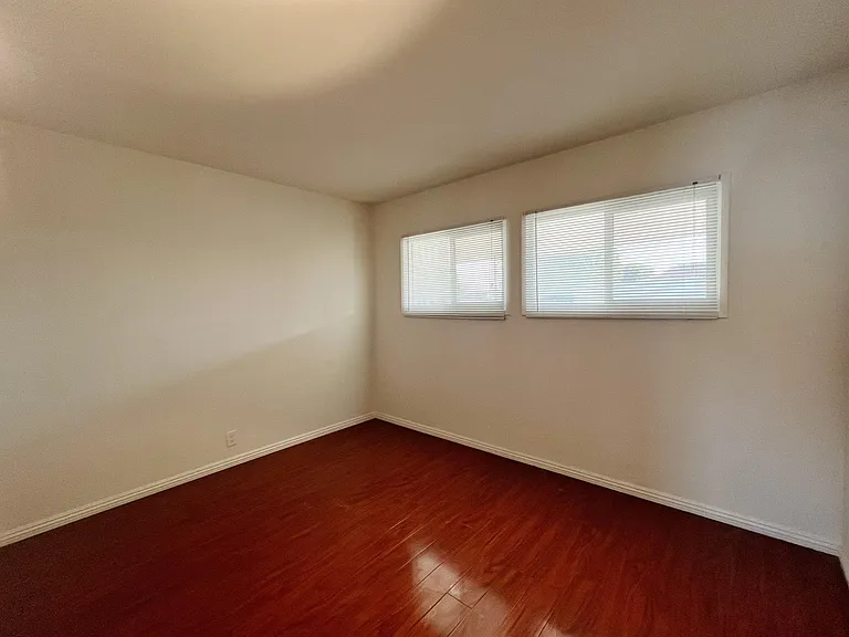 325 N Garfield Ave #H — Photo 9