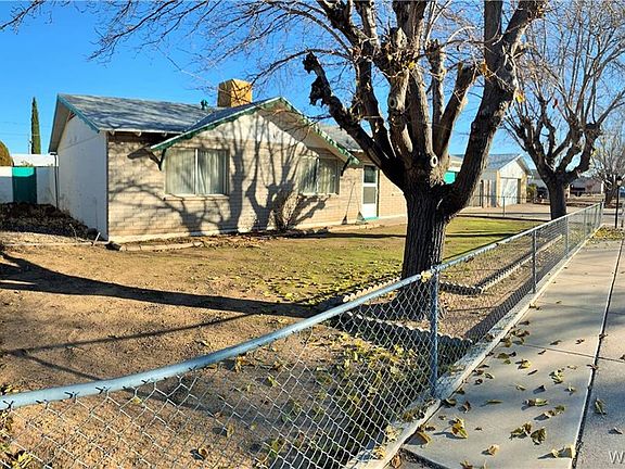 5th image of 1733 Chicago Ave