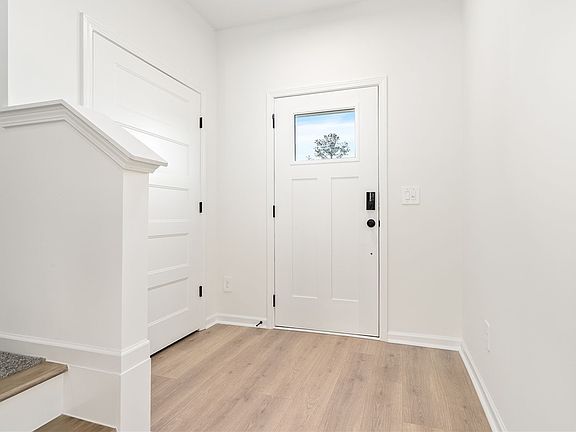 3rd image of 1183 Palmer Lee Ln