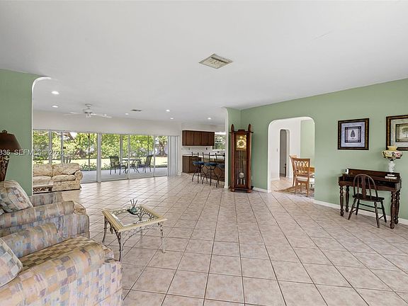5th image of 13730 SW 75th Ave