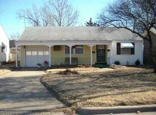1506 Dearborn St, Augusta, KS 67010