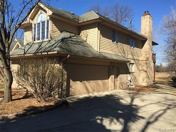 4th image of 2658 Cove Bay Dr