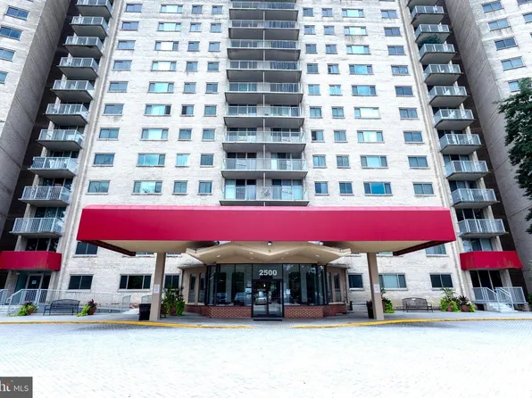 2500 N Van Dorn St APT 205, Alexandria, VA 22302