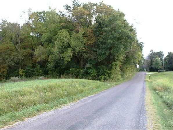 2nd image of 8920 Klondike Rd