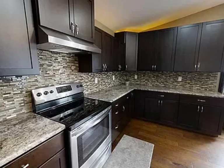 4516 S Highland Ave — Photo 6