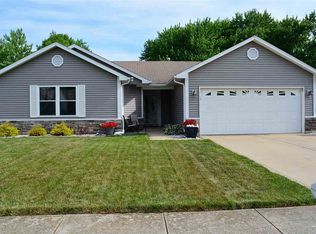 1918 Misty Autumn Ct, Kokomo, IN 46901