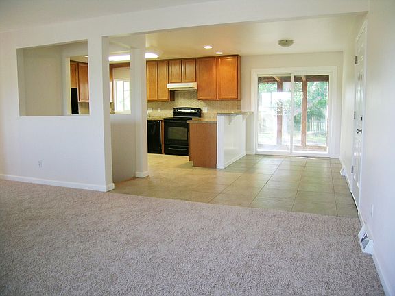 Remodeled Kitchen - 22x10