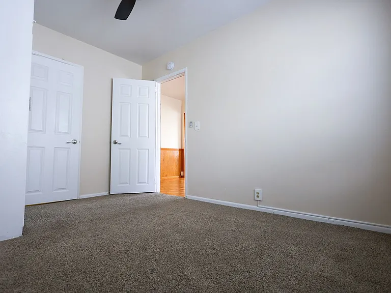 270 Cliff Dr — Photo 9