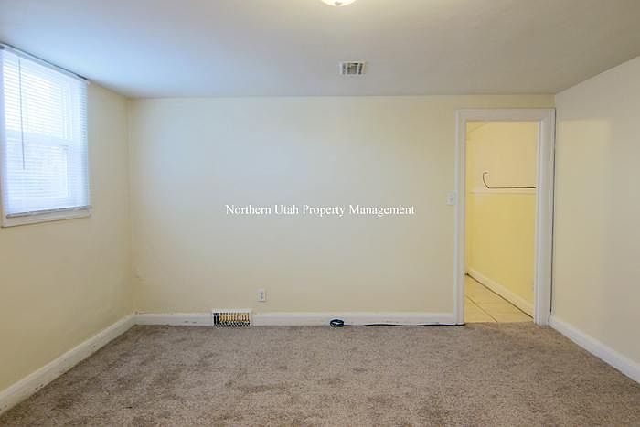 3 Living Room View 2_01242019