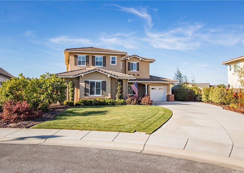 1st image of 5775 Aquinnah Ln