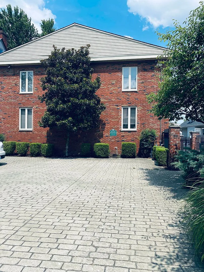 1829EDE — Photo 1