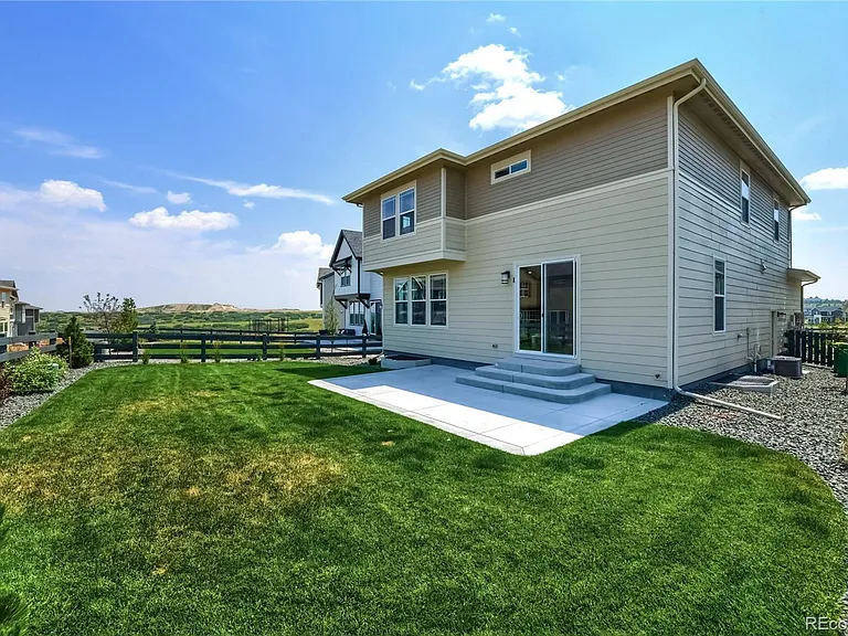 1635 Stable View Dr — Photo 27