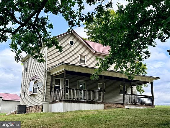 2nd image of 3985 Fairview Rd