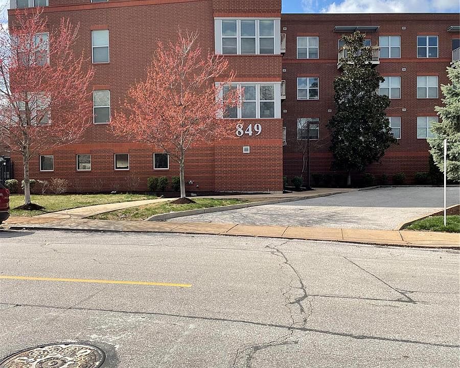 849 Westgate Ave APT 108, Saint Louis, MO 63130 Zillow