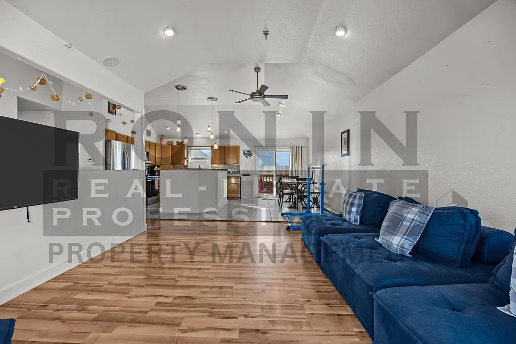 597 North Grandeur Court - 1 — Photo 4