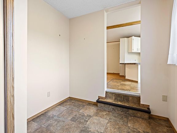 5th image of 45835 Sleepy Hollow Rd #222