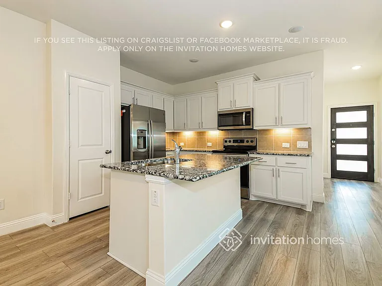 620 Coleman St — Photo 8