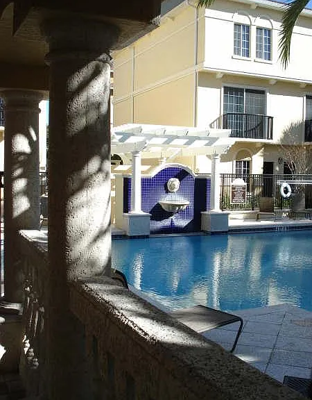 121 Grand Beach Pl — Photo 12