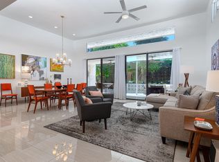 2285 Casitas Way, Palm Springs, CA 92264