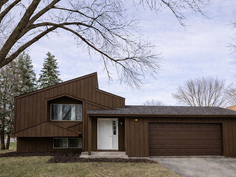 1st image of 312 Cedar Ln