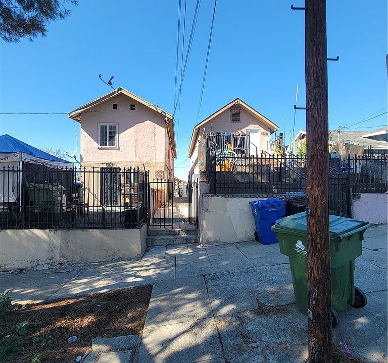 1st image of 473 S Savannah St