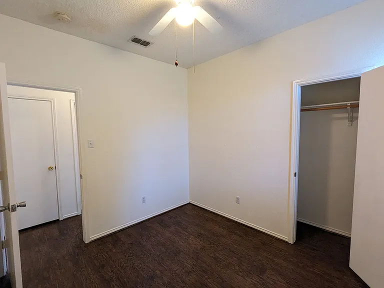 6367 Stonewater Bend Trl — Photo 16